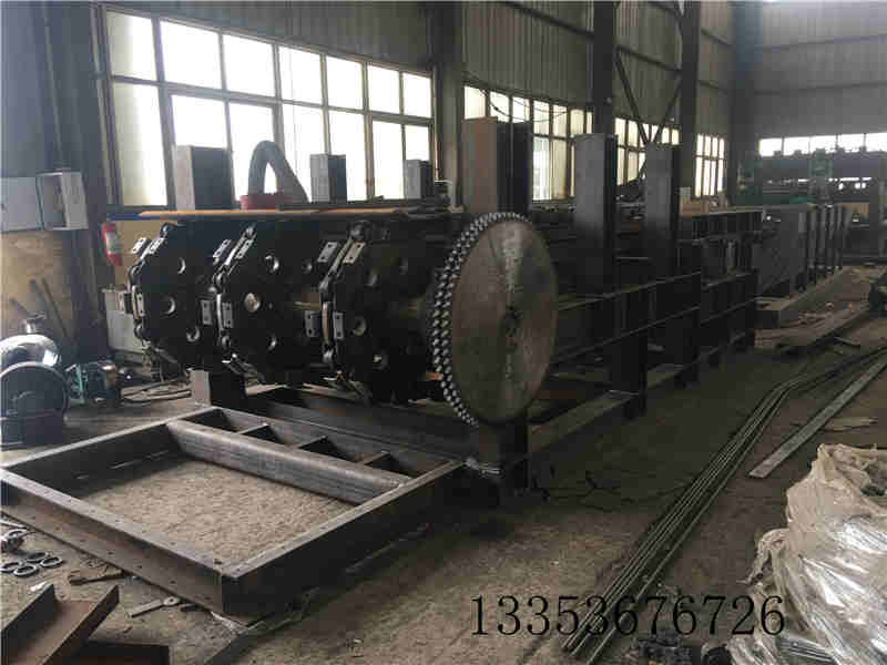 解析重型板式給料機(jī)1 解析重型板式給料機(jī)1