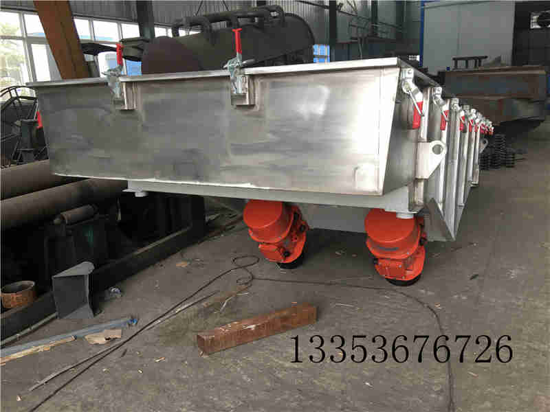 直線振動篩振動電機的安裝位置及振動甩塊的轉(zhuǎn)向？