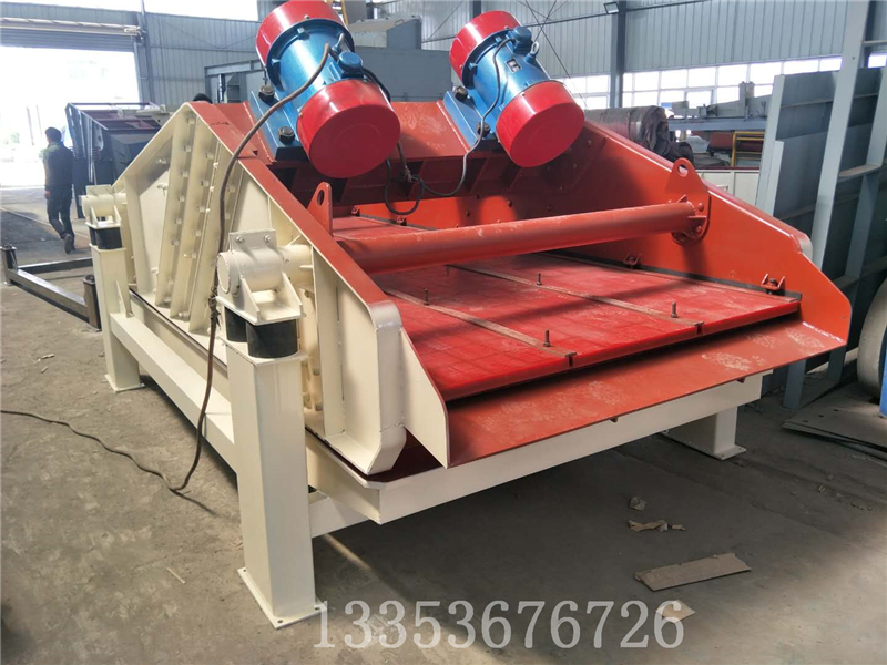 尾礦干排選用高頻振動篩與普通脫水篩有什么區(qū)別？2