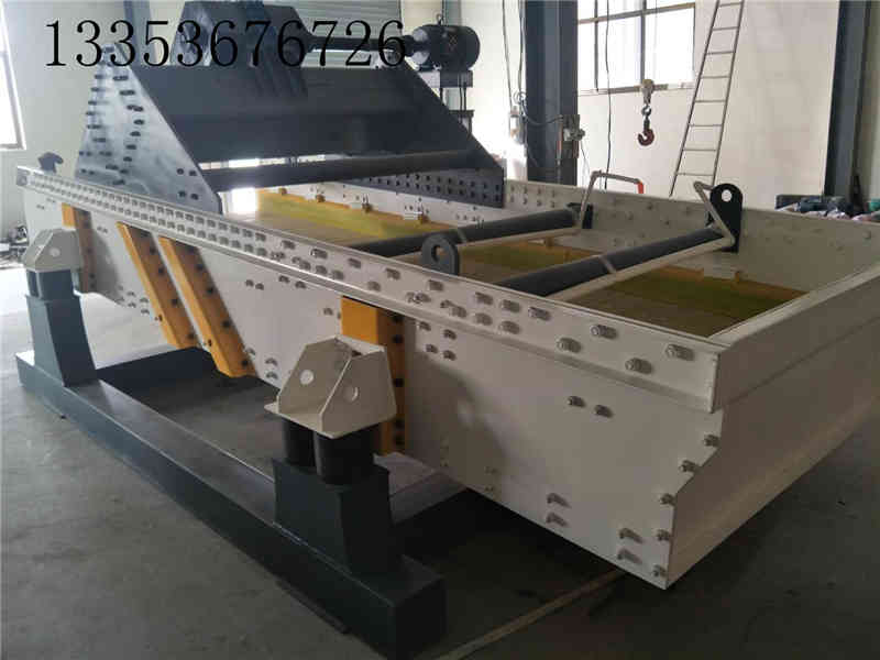 激振器式高頻脫水篩的產(chǎn)品優(yōu)勢(shì)比振動(dòng)電機(jī)的體現(xiàn)在哪方面？