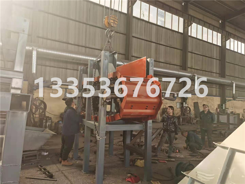 板式給礦機(jī)-鱗板輸送機(jī)廠(chǎng)家-原理型號(hào)鏈條