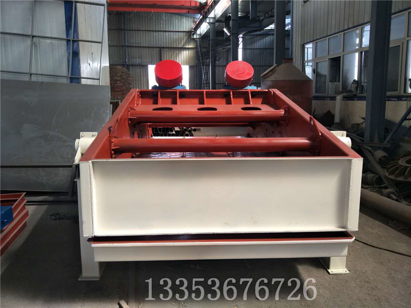 砂石料廠水洗砂直線脫水篩在使用時我們要注意哪些？