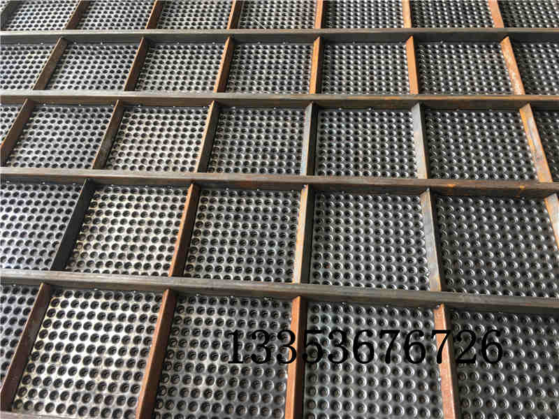 硅鐵渣方形搖擺篩的篩分和清網(wǎng)方式分為哪幾種？2