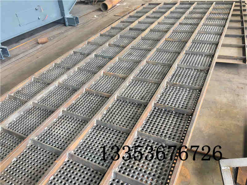 淀粉方形搖擺篩采用哪種清網方式可以實現(xiàn)不堵網？2